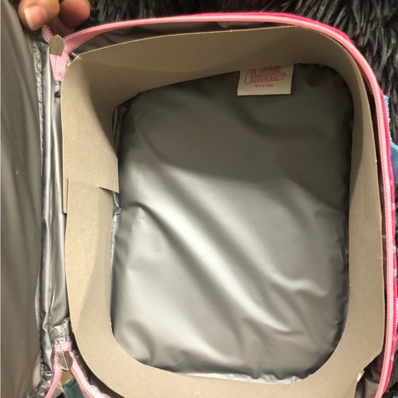 LOL Surprise Lunch box, lunch bag, tote - Picture 5 of 6